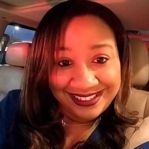 Meet your Posher, Sandi